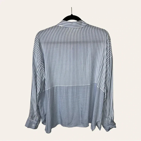 0905. TWO BY VINCE‎ CAMUTO STRIPE BUTTON DOWN TOP COLLAR SIZE LARGE - Picture 6 of 9